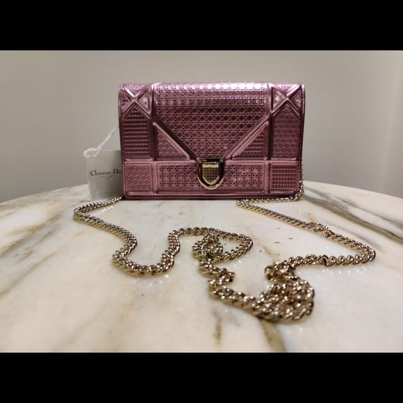 ***ORIGINAL****Dior Wallet On Chain - Picture 2 of 6